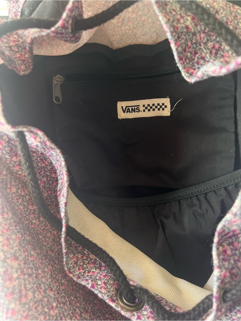 Vans Lavender Floral Drawstring Backpack - Picture 5 of 9